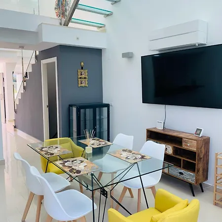 - Casa 8 Personas Ferienhaus Dénia